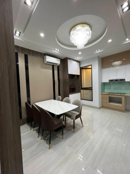 Bán nhà 6 tầng đường 3 ô tô tránh nhau tại Đường Lâm Hạ, Phường Bồ Đề, Long Biên, Hà Nội